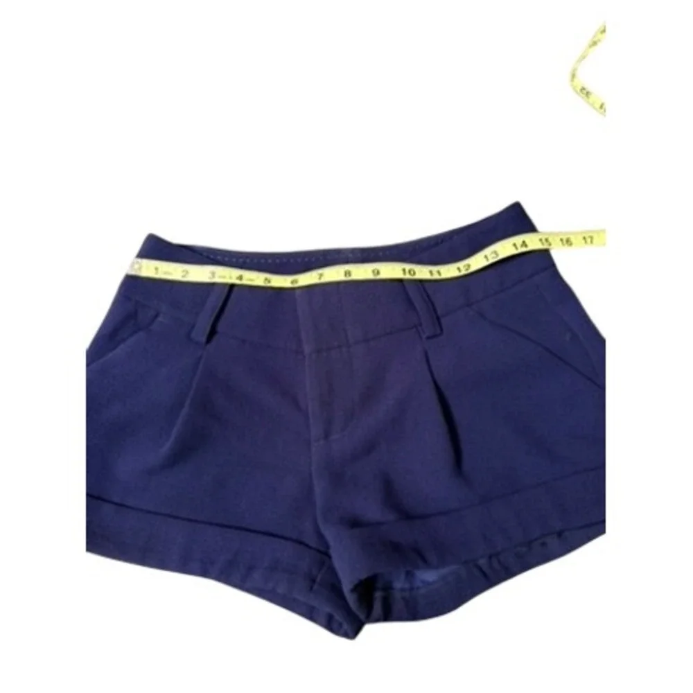 Alice + Olivia Dressy Shorts Navy Blue Low Rise Hot Pants Size 8